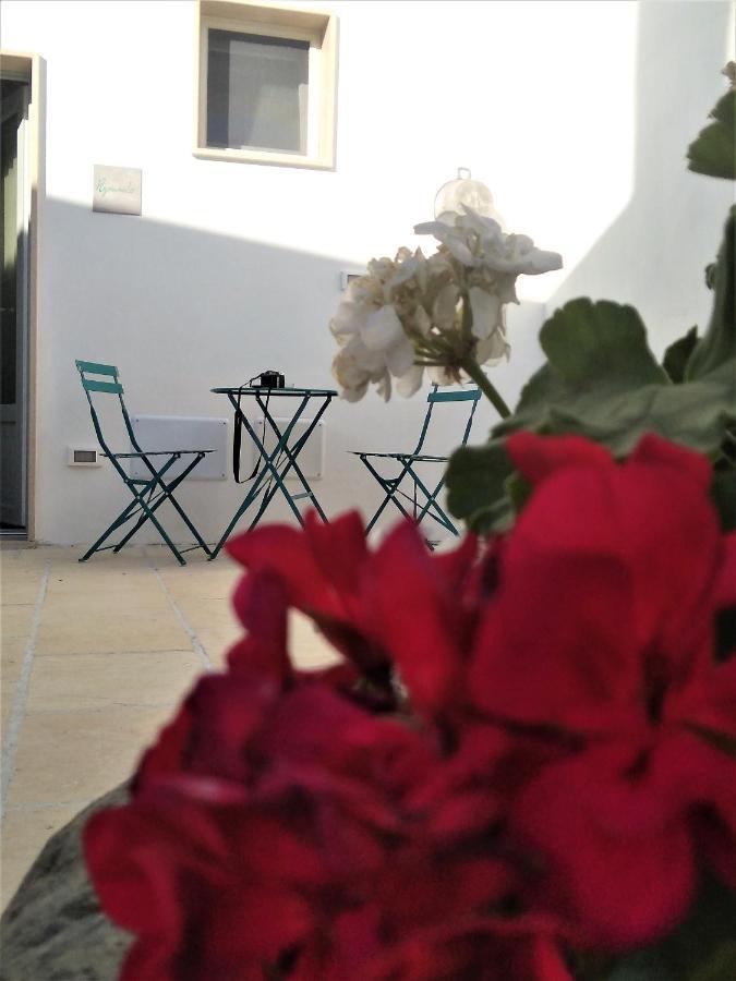Li Perrini Boutique B&B Acquarica Dış mekan fotoğraf