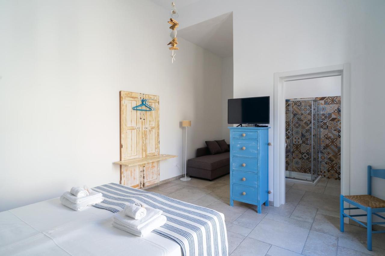 Li Perrini Boutique B&B Acquarica Dış mekan fotoğraf
