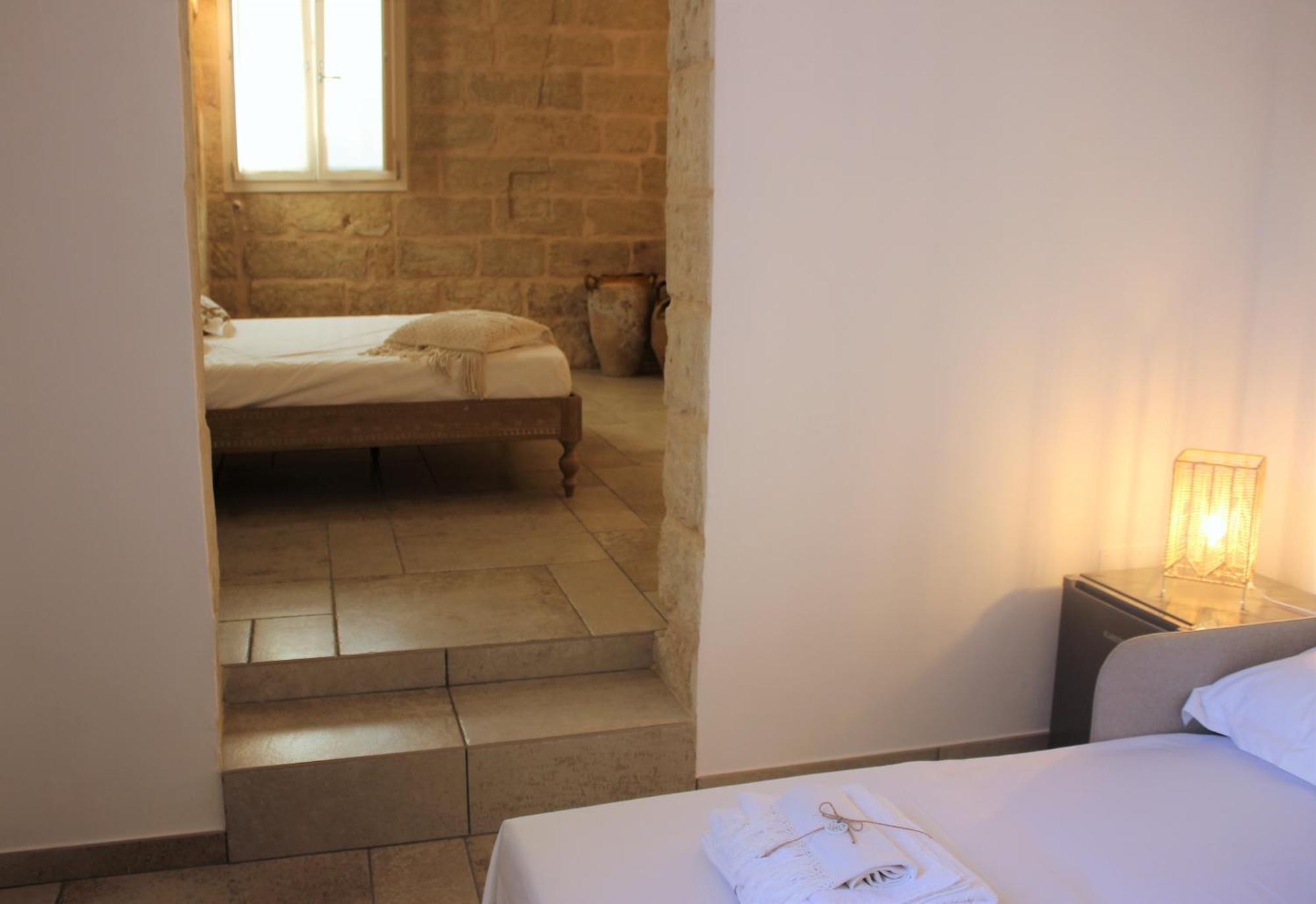 Li Perrini Boutique B&B Acquarica Oda fotoğraf